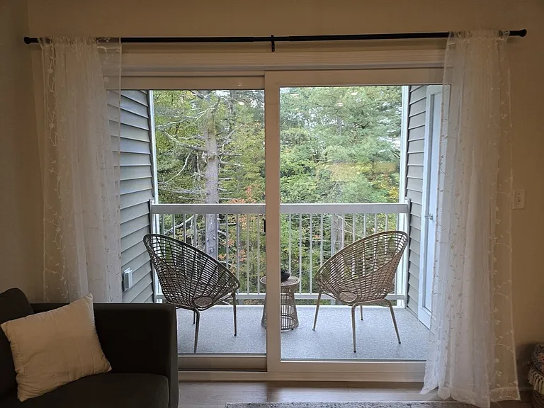 2 Winslow Ln #410 — Photo 16