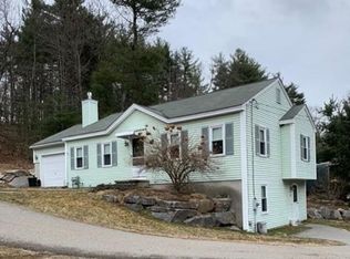 34 Westford Rd, Ayer, MA 01432