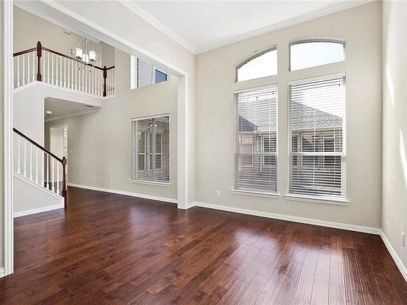 4th image of 5809 Dorset Dr