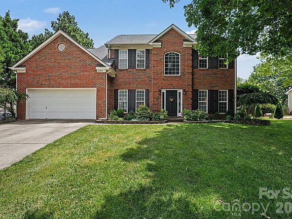 2nd image of 6202 Greengate Ln