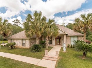 46312 Claire Dr, Hammond, LA 70401