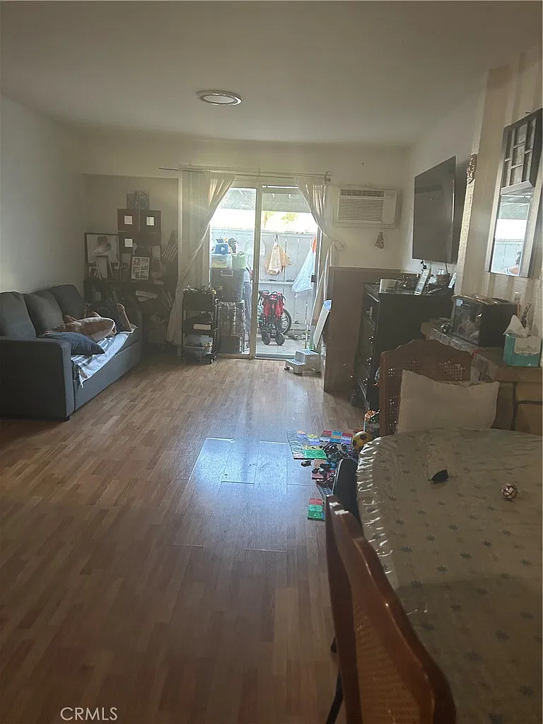 21801 Roscoe Blvd — Photo 4