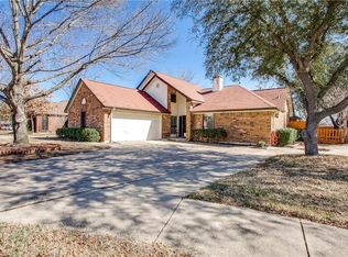 2421 Brook Crest Dr, Mesquite, TX 75150