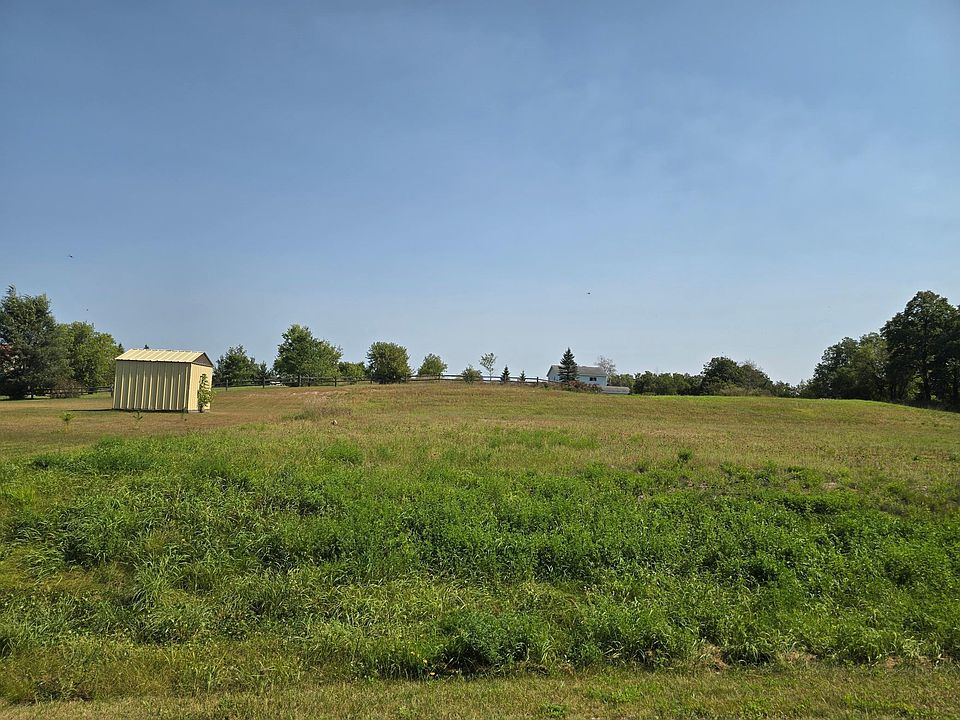1st image of 420 Dianne Ave