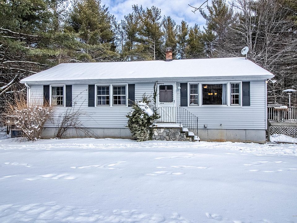 2nd image of 22 Carolyn Dr