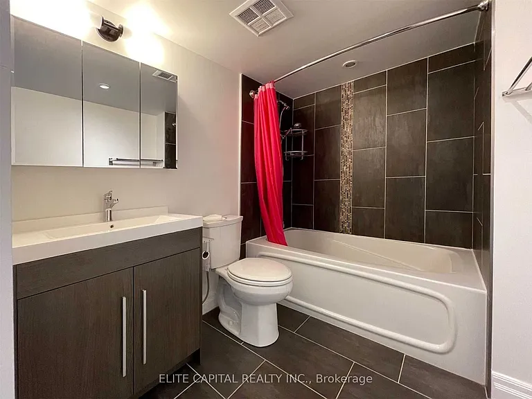 21 Hillcrest Ave #808 — Photo 8