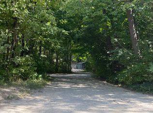 1832 Argentine Rd, Howell, MI 48843