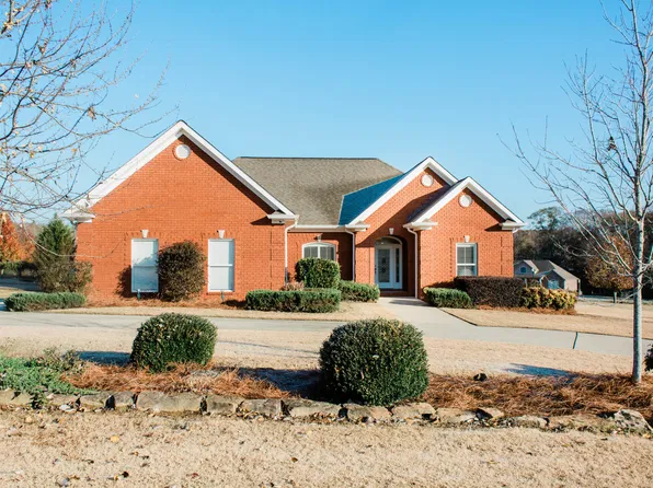 2387 Creekside Ln, Jasper, AL 35503