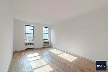 Rented by Bond New York