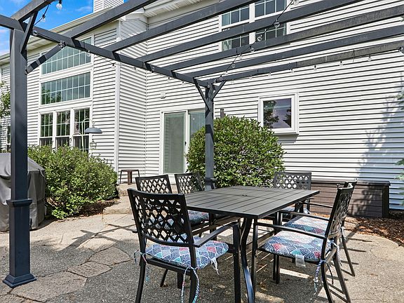 4th image of 36872 N Deerview Dr