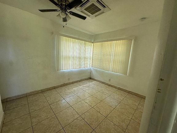 5th image of 713 NE 3rd St