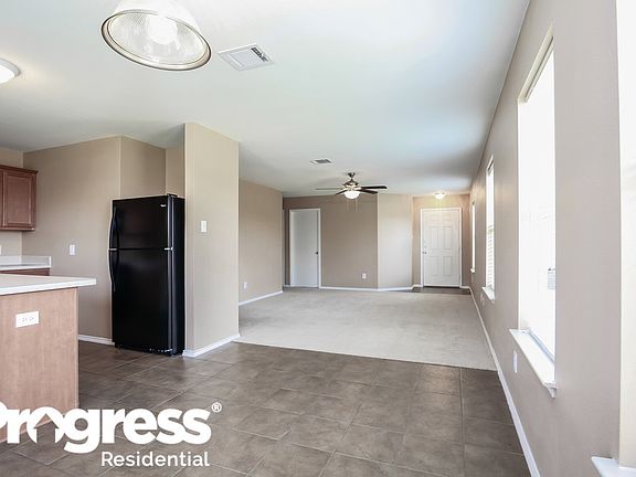 5th image of 1206 Pine Forest Dr