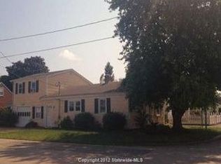 70 Byron Ave, Pawtucket, RI 02861