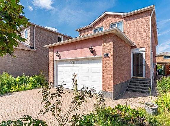 3rd image of 3201 Coldstream Rd