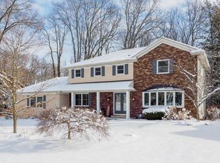 8423 Phoebe St, Kalamazoo, MI 49009