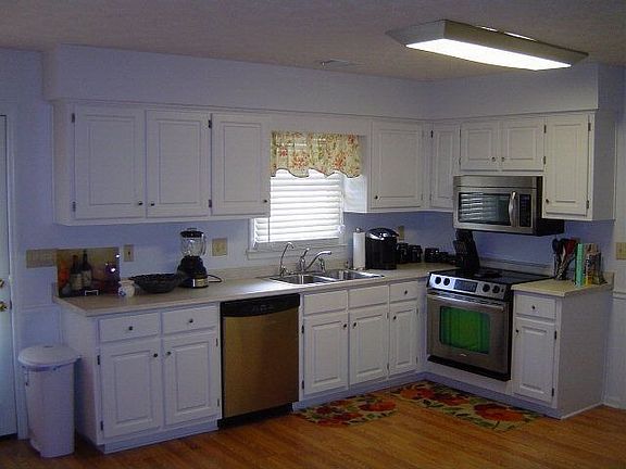 2nd image of 530 Lee Road 508