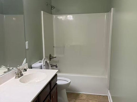 2nd image of 144 Ranlo Ave