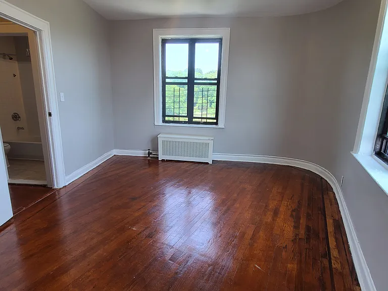 12 Elton St #6 — Photo 15
