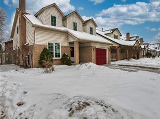 51 Huntington Ln, Saint Catharines, ON L2S 3R5