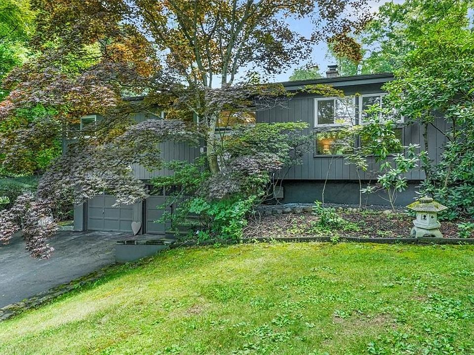 1st image of 5 Hillview Court