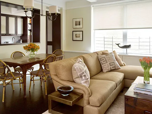 Sold by Stribling | media 3