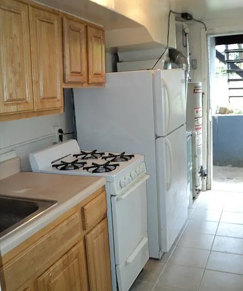 4601 Blaine St NE #1 — Photo 1