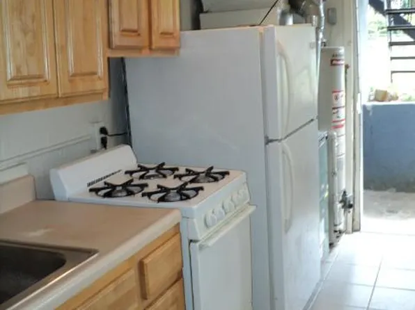 4601 Blaine St NE APT 1, Washington, DC 20019