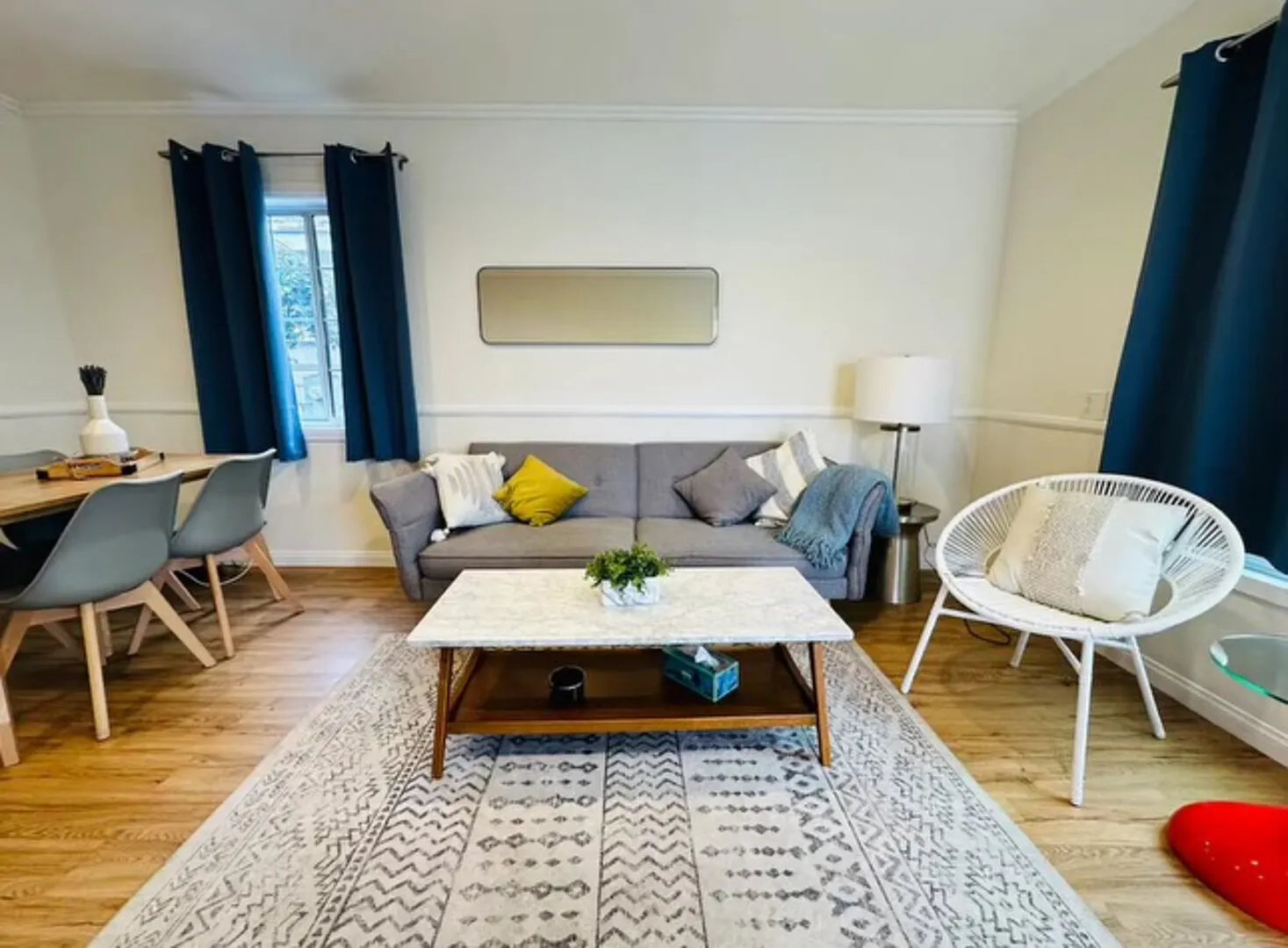 Spacious Home 3BR Near Manhattan Beach — Photo 3