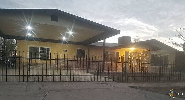 1st image of 141 E Heil Ave