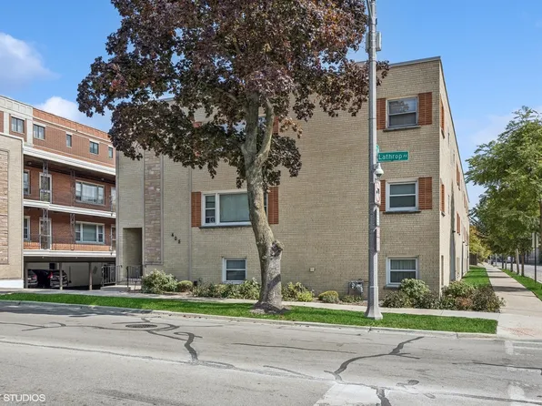405 Lathrop Ave APT 1C, River Forest, IL 60305