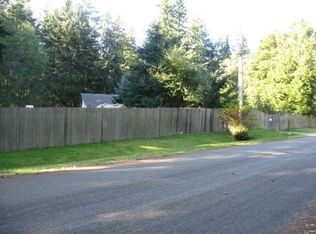 6938 High Point Dr, Clinton, WA 98236