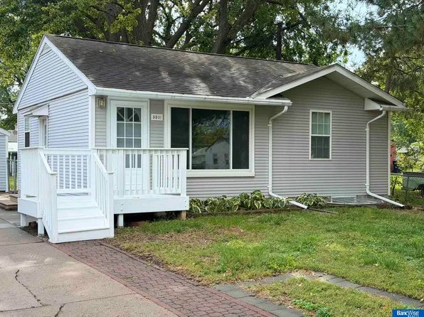 5501 Hartley St, Lincoln, NE 68504