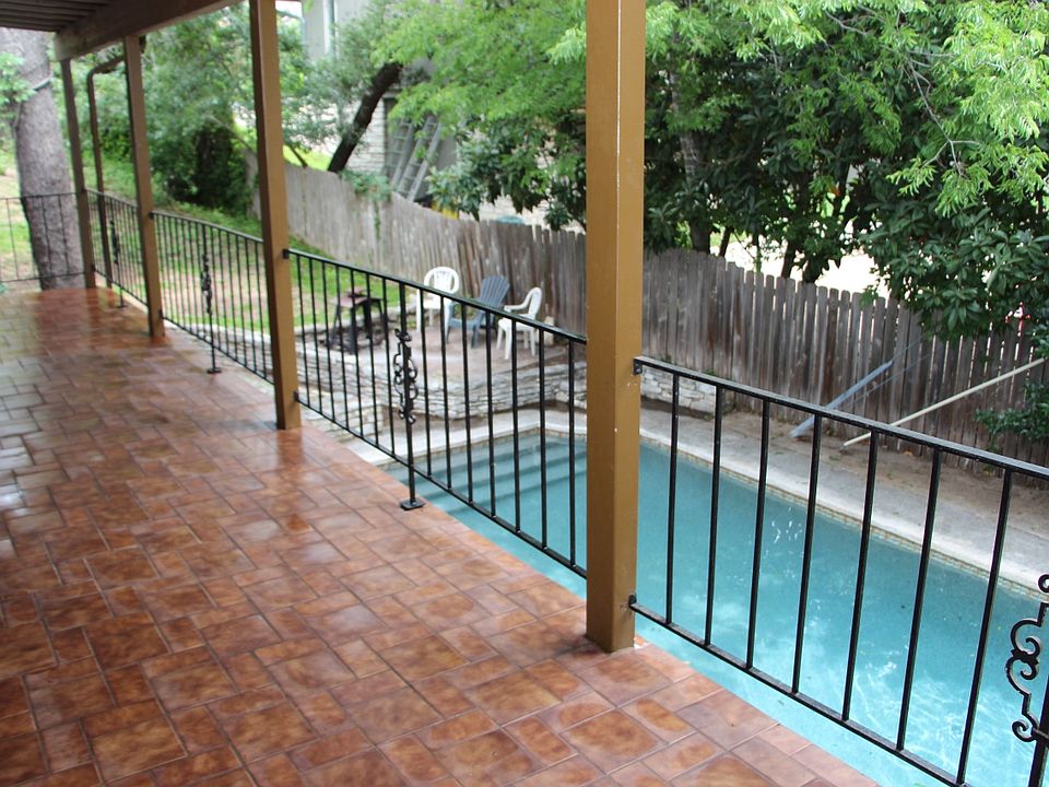 1st image of 5941 Highland Hills Dr