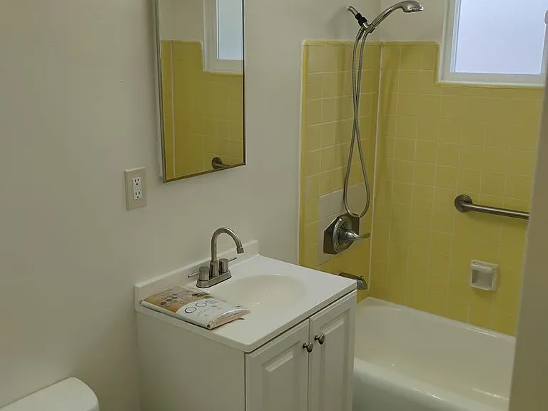 5311 Lexington Ave — Photo 19