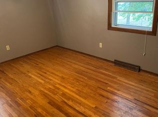 1333 S Bahnson Ave, Sioux Falls, SD 57103