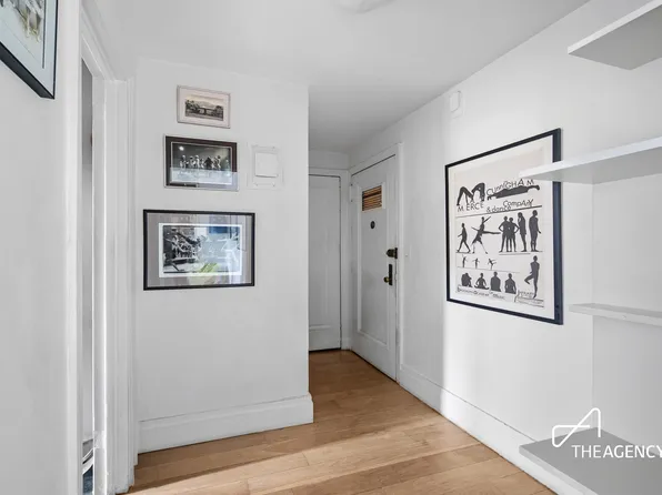 310 West 72nd Street image 10 of 11