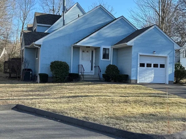 1 Stream Court #1, Farmington, CT 06032