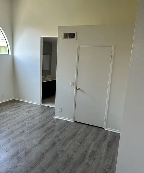 13825 Beaver St #57 — Photo 8
