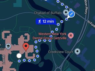 2546 N Forest Rd, Getzville, NY 14068