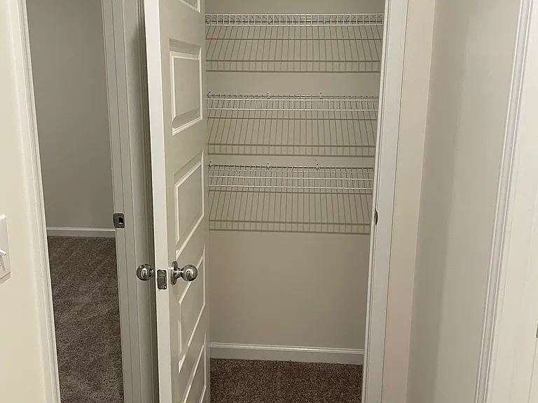 1320 Hopedale Dr — Photo 16