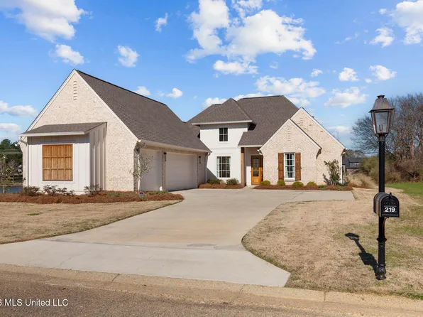 219 Northshore Pl, Madison, MS 39110