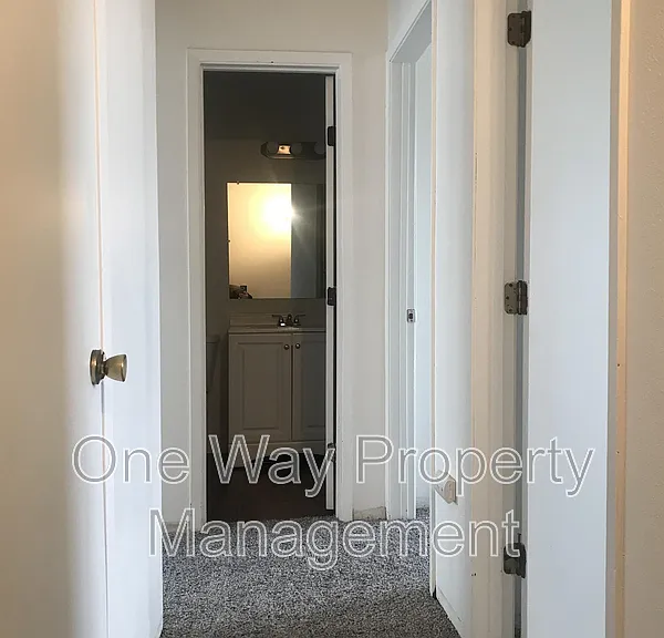 1401 W Allison Rd #3 — Photo 5