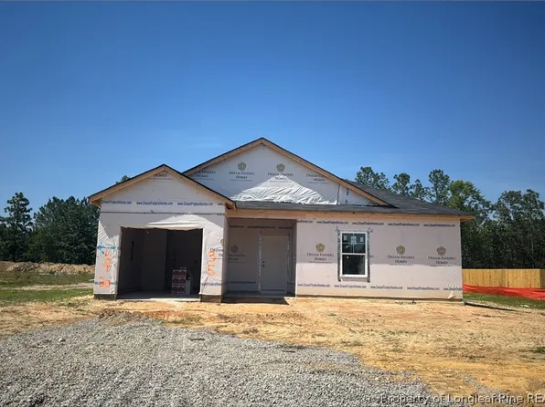 35 Colorado Ct, Spring Lake, NC 28390