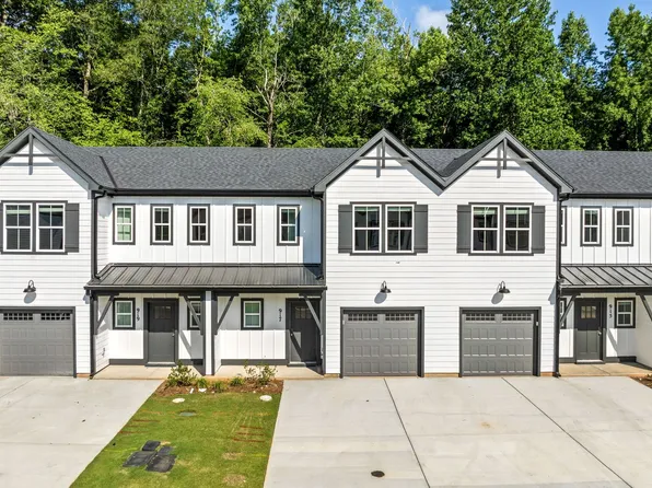 917 Winston Ct, Auburn, AL