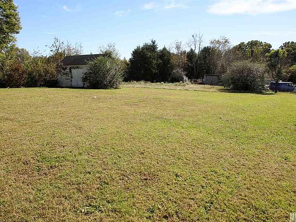 4th image of 5549 Hillside Cir