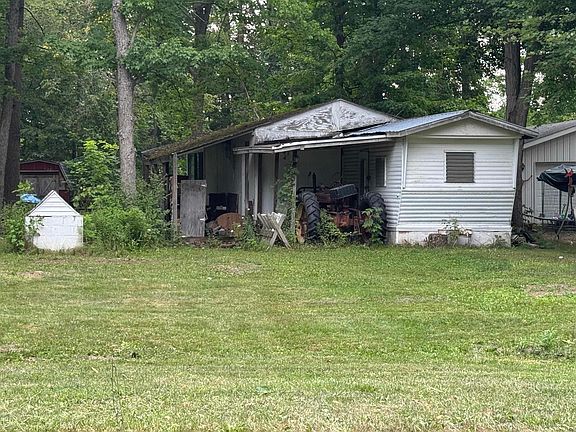 3rd image of 7645 Windoga Lake Dr
