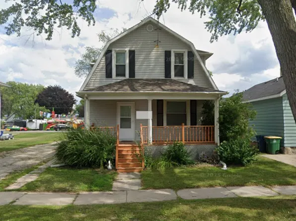 1335 S Chestnut Ave, Green Bay, WI 54304