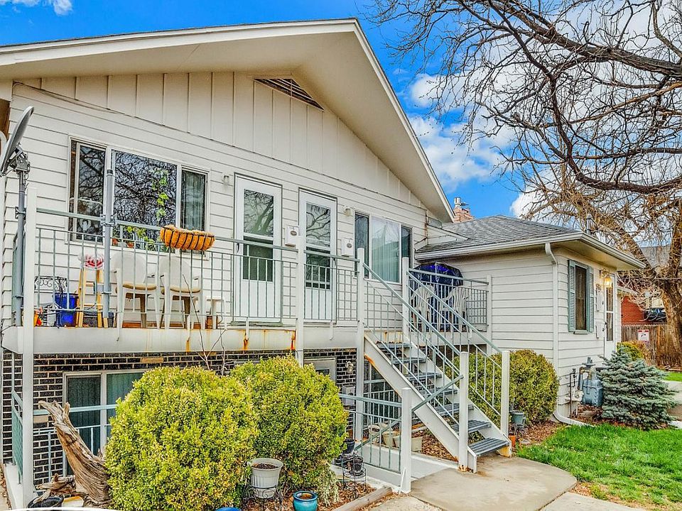 top floor unit with balcony