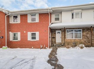 284 Westcourt Pl, Waterloo, ON N2L 2R7