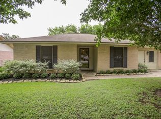 2907 North Ave, Needville, TX 77461